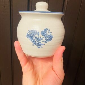 Pfaltzgraff White Ceramic Jar with Blue Floral Accent